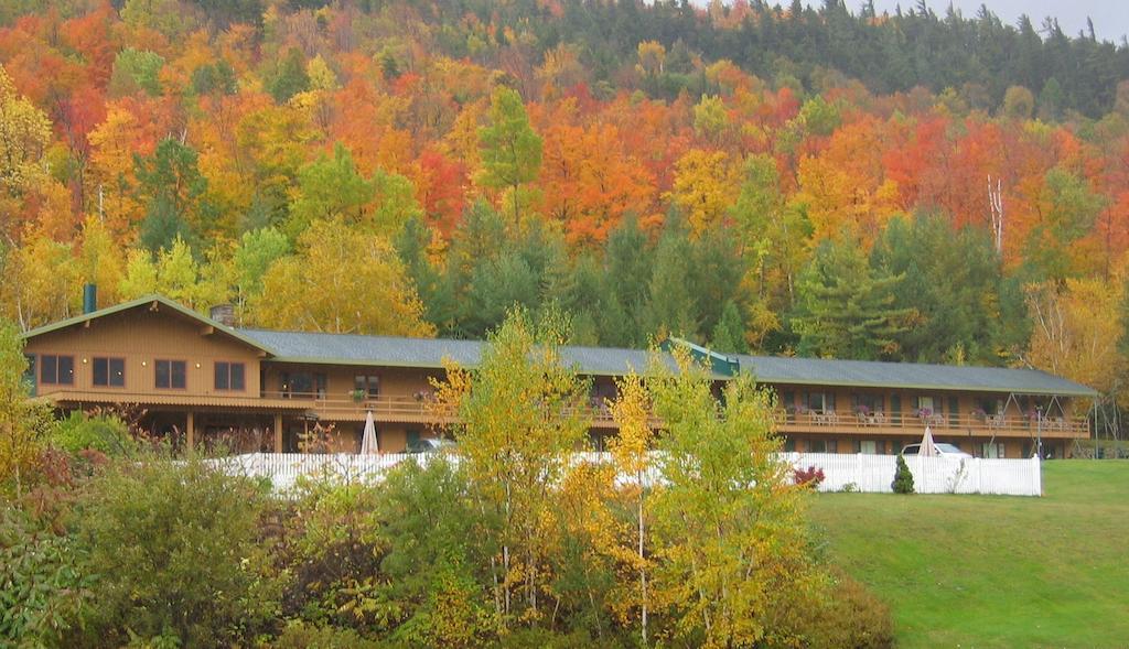ホテル Ledge Rock At Whiteface ウィルミントン エクステリア 写真